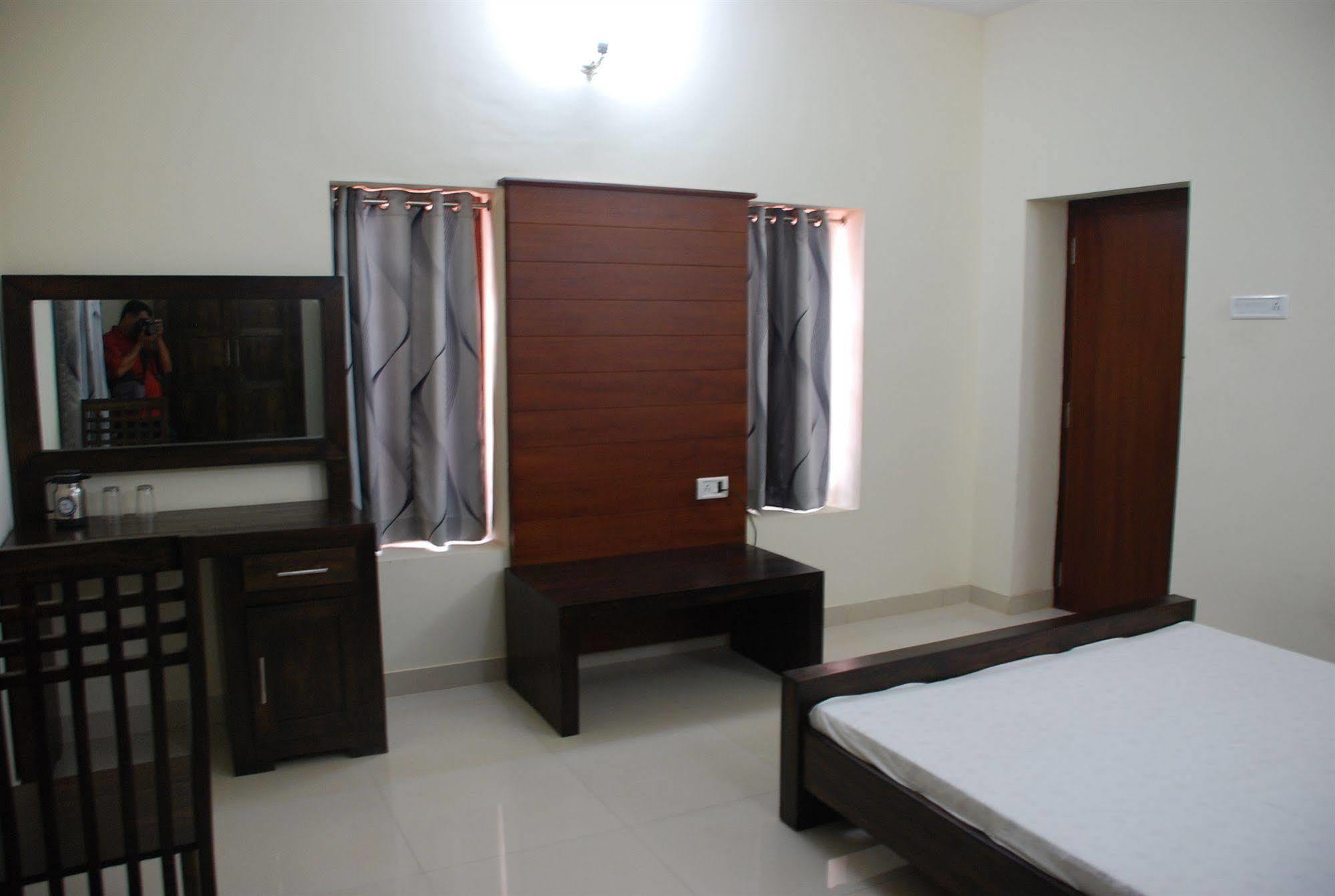 Oyo Home 63551 Pleasant Stay Near Fort Kochi Beach 외부 사진